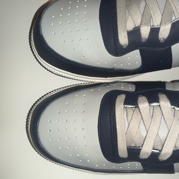 Gorgetown low top dunk - Picture 3 of 10